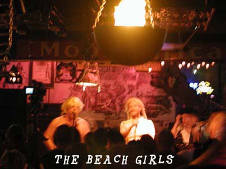 BeachGirls1